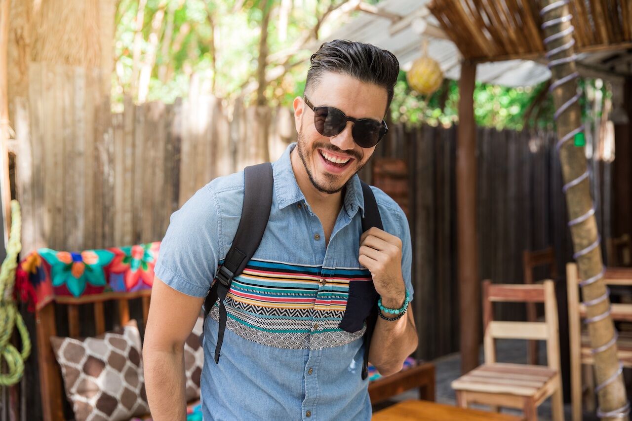 files/Man-with-backpack-in-Tulum-Mexico.jpg